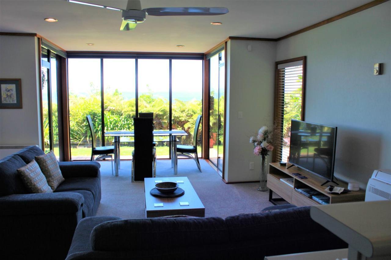 Lake View Garden Apartment Taupo Exterior photo